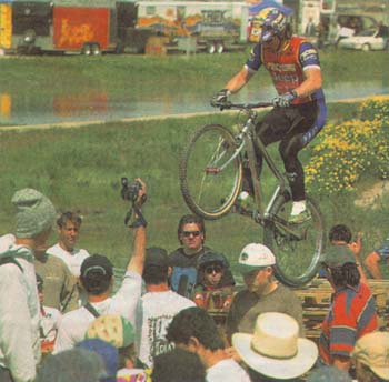 velonews