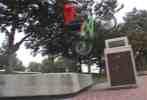 TrashcanRearWheelUp